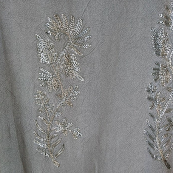 Coline Sage Green Embroidered Tie Back Dress XXL - Picture 3 of 8